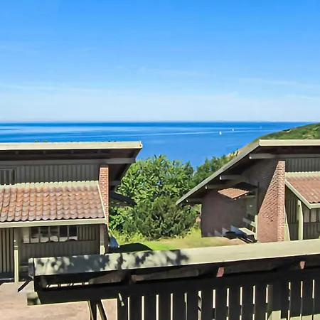 Apartment 2 Bedroom In Allinge-Sandvig